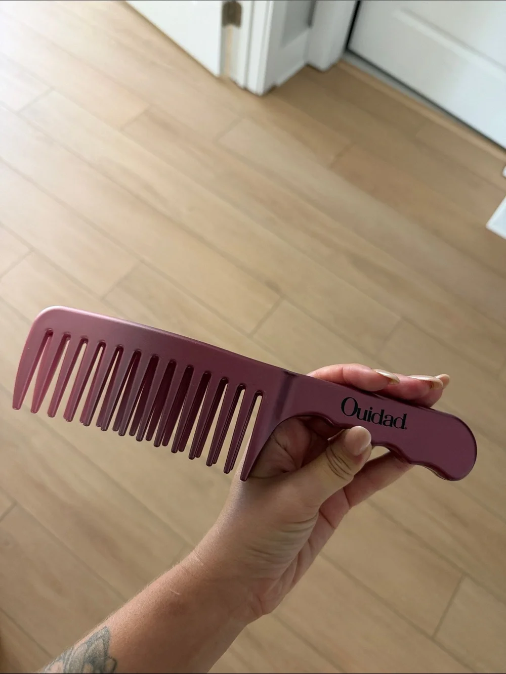 Wide-Tooth Hair Comb for Detangling - Pink